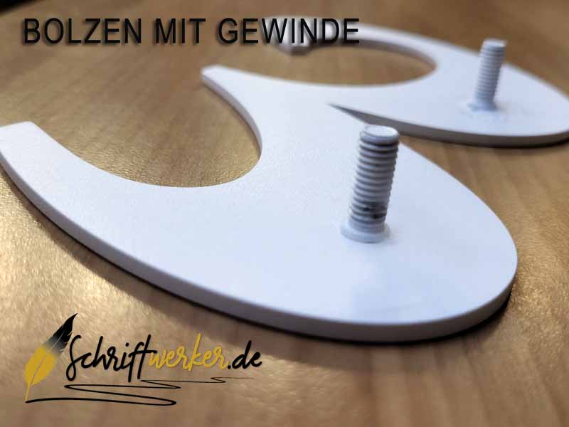 Dies ist ein Bild für die Montage von Schriftzüben aus Metall mit Befestigung durch Bolzen oder Gewindestifte